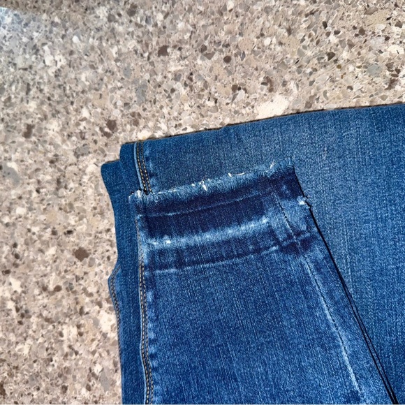 Spanx Jeans - Women's Medium Pull-On Shaping Skinny Distressed Denim Stretch - Picture 10 of 12